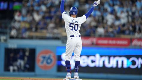 Los Angeles Dodgers Scores: Live Game Updates & Results.